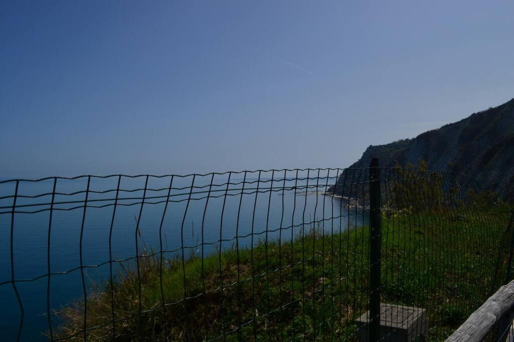 Belvedere Di อังโกนา ภายนอก รูปภาพ