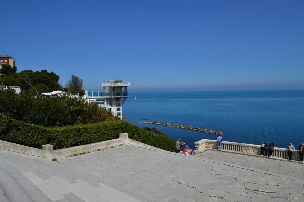 Belvedere Di อังโกนา ภายนอก รูปภาพ